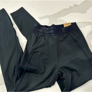 PINK Ultimate High-Waisted Leggings - Size S